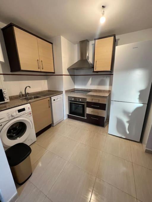 Apartamento Con Piscina ,Parking Y Aire Acondicionado Sant Carlos de la Ràpita 外观 照片